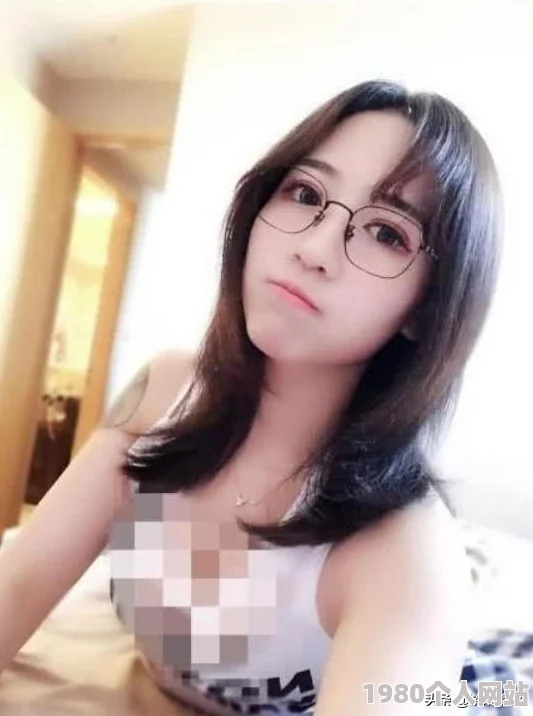 里中结衣清纯甜美邻家女孩气质深受网友喜爱演技也在线